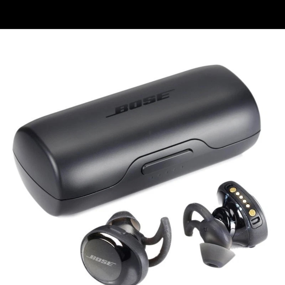 Bose Black Wireless Earbuds with Charging Case